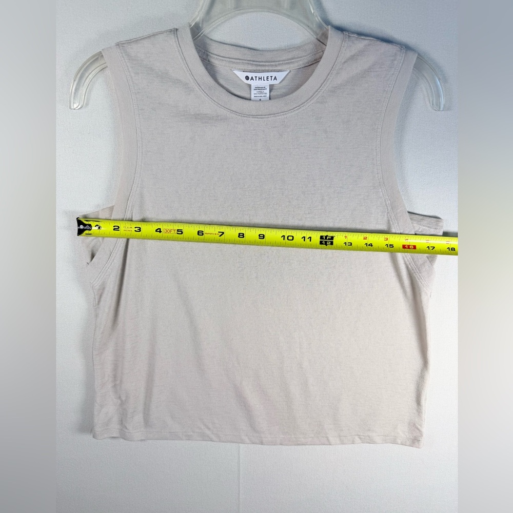 Athleta Breezy Muscle Tank Women’s Small Beige Sleeveless Crop Top - Picture 7 of 7